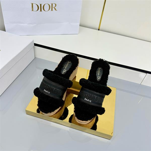 20251128184322607 290